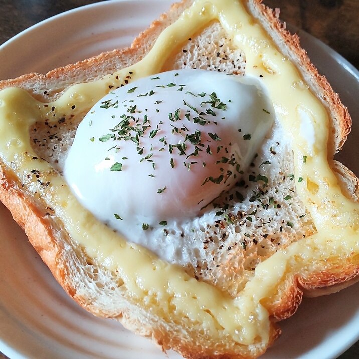 かぐらざかの温玉マヨパン♪
